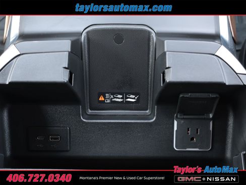 Used 2024 Chevrolet Silverado 3500 High Country w/ High Country Premium Package AWD/4WD image 31