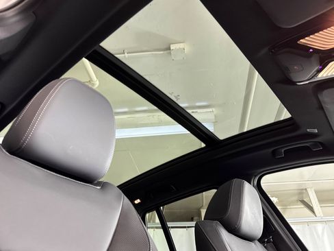 Used 2023 BMW X3 sDrive30i w/ Premium Package RWD image 24