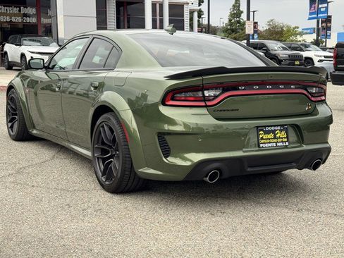 Certified 2022 Dodge Charger Scat Pack image 4