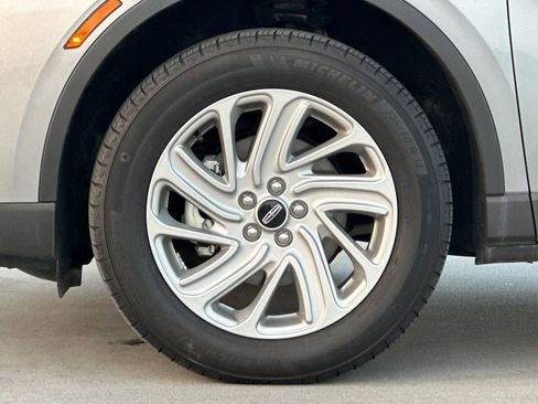 Used 2023 Lincoln Corsair FWD image 26