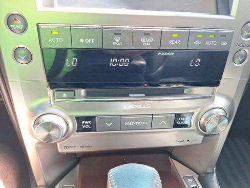 Used 2019 Lexus GX 460 Premium AWD/4WD image 25