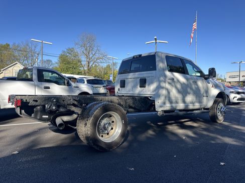 New 2026 RAM 5500 Laramie w/ Laramie Trim Package image 17
