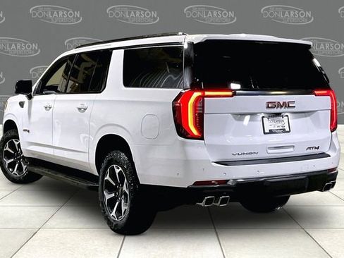 Used 2026 GMC Yukon XL AT4 AWD/4WD image 5