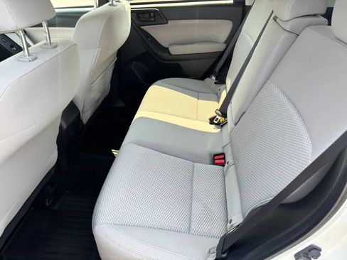 Used 2017 Subaru Forester 2.5i Premium AWD/4WD image 13