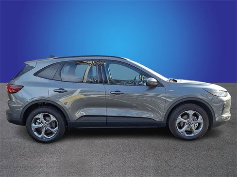 Used 2025 Ford Escape ST-Line Select image 3