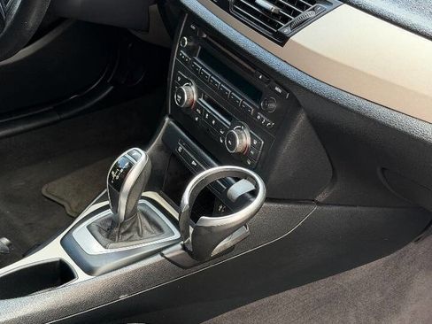 Used 2015 BMW X1 sDrive28i RWD image 7