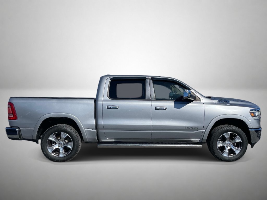 Used 2019 RAM 1500 Laramie AWD/4WD image 2
