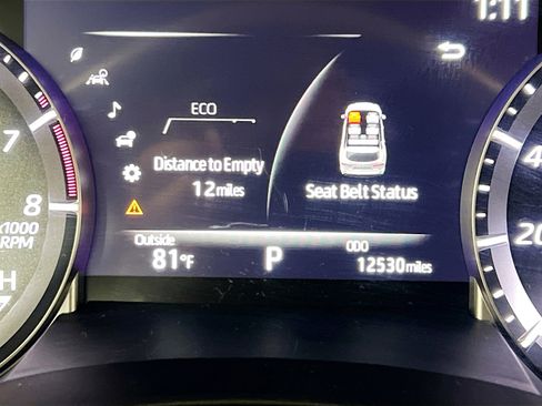 Used 2022 Toyota Highlander XLE image 8