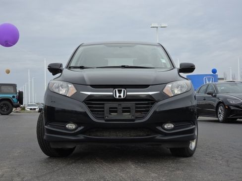 Used 2016 Honda HR-V EX image 10