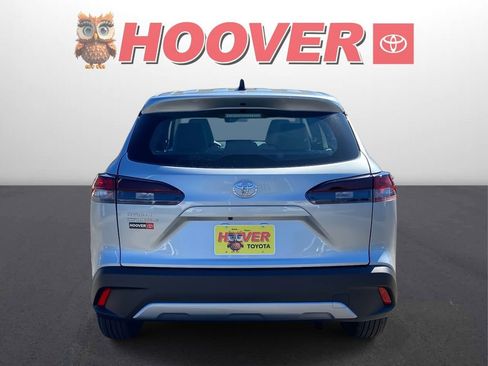 New 2026 Toyota Corolla Cross L image 3