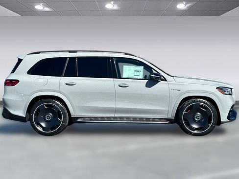 New 2026 Mercedes-Benz GLS 63 AMG 4MATIC image 7