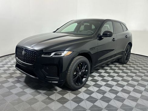 New 2026 Jaguar F-PACE R-Dynamic S image 1