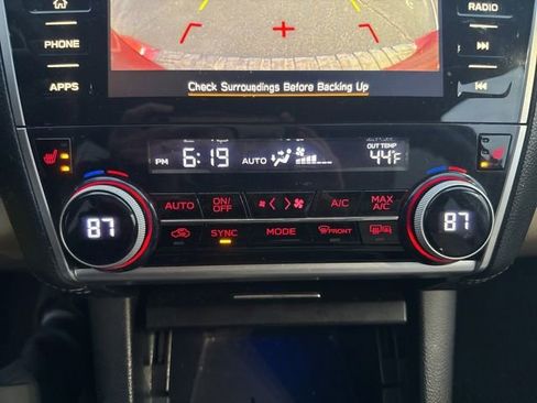 Used 2019 Subaru Outback 2.5i Premium image 14