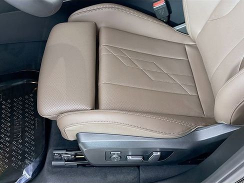 Used 2026 BMW X3 xDrive30 w/ Premium Package image 18