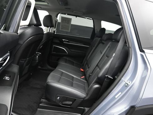 Used 2025 Kia Telluride EX FWD image 13