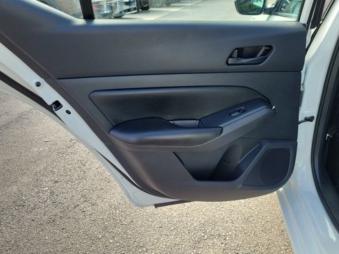 Certified 2025 Nissan Altima 2.5 S FWD image 10