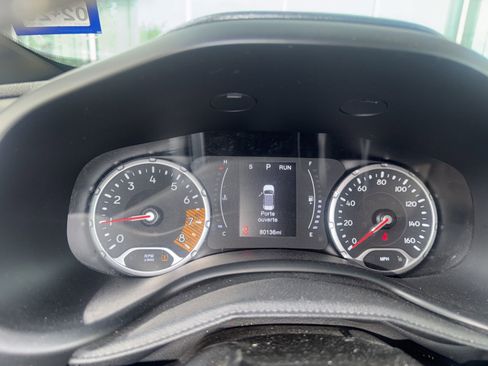 Used 2020 Jeep Renegade Latitude w/ Popular Equipment Group image 9