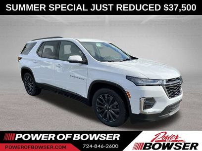 Used 2023 Chevrolet Traverse RS