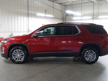 Used 2023 Chevrolet Traverse LT