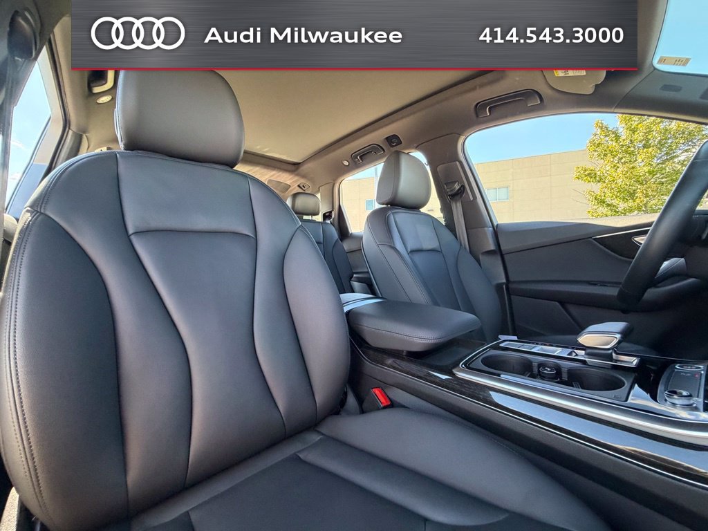 Used 2022 Audi Q7 3.0T Premium Plus AWD/4WD image 17