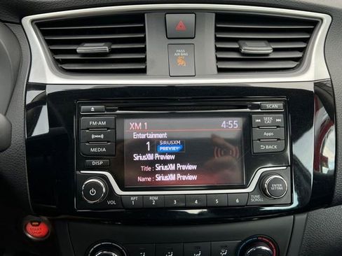 Used 2016 Nissan Sentra SV w/ Style Package image 21