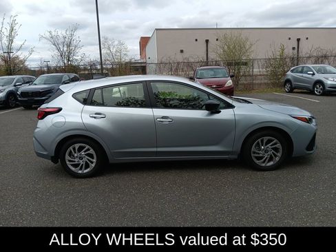 Used 2024 Subaru Impreza 2.0i AWD/4WD image 2