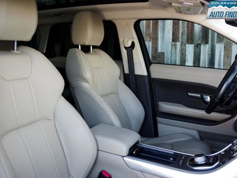 Used 2016 Land Rover Range Rover Evoque SE Premium image 23