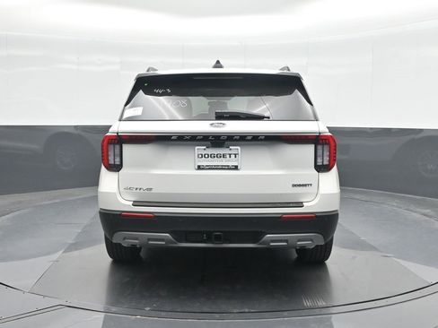 New 2025 Ford Explorer Active w/ Active Comfort Package image 17