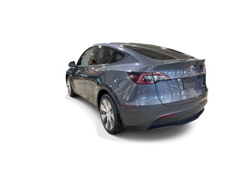 Certified 2023 Tesla Model Y Long Range AWD/4WD image 4