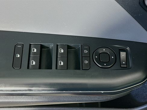 Used 2025 Kia K4 FWD image 15