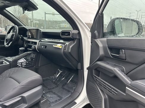 New 2026 Toyota Tacoma SR5 image 15