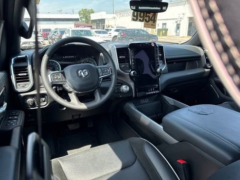 Used 2026 RAM 1500 Laramie AWD/4WD image 9