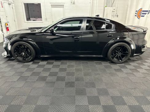 Used 2023 Dodge Charger Scat Pack RWD image 6