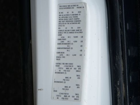 Used 2024 Ford F250 XL w/ XL Chrome Package image 48