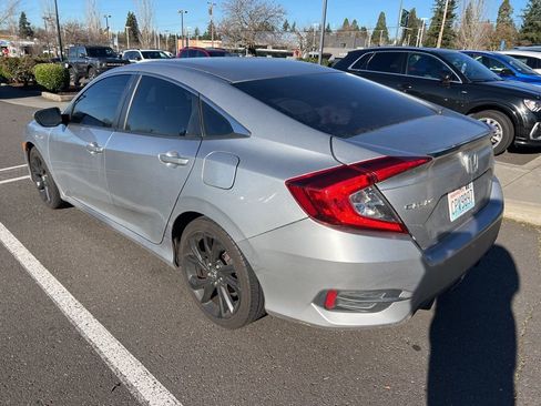 Used 2019 Honda Civic Sport image 6