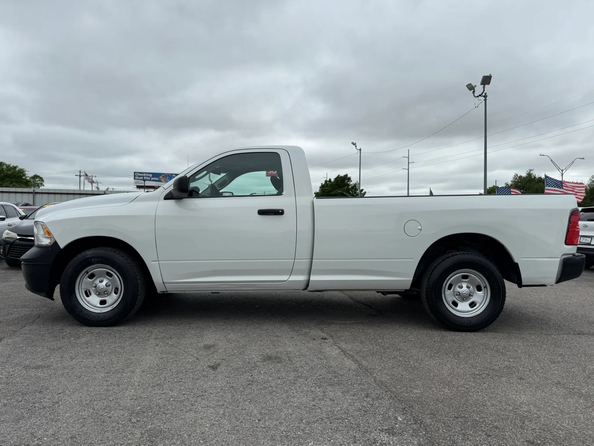 Used 2019 RAM 1500 Tradesman w/ Popular Equipment Group RWD image 8