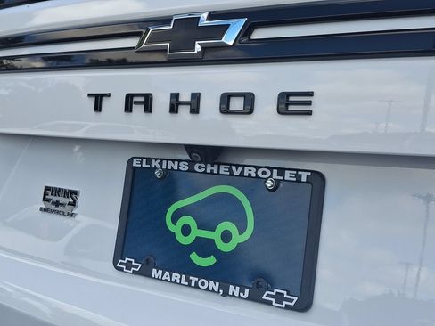 Certified 2023 Chevrolet Tahoe Z71 w/ Luxury Package AWD/4WD image 24
