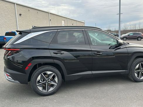 New 2025 Hyundai Tucson SEL image 4