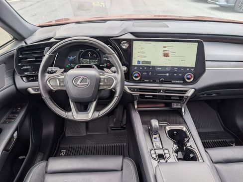 Certified 2025 Lexus RX 450h AWD w/ Convenience Package image 18