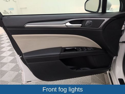 Used 2015 Ford Fusion Titanium image 37