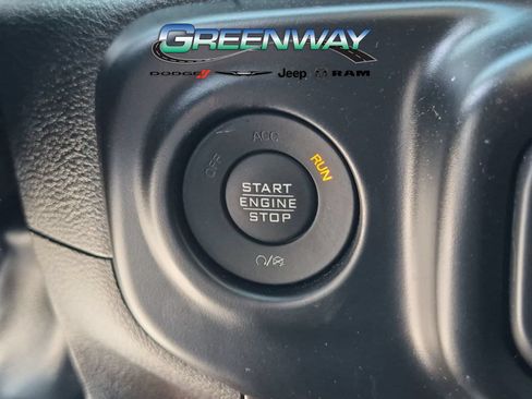 Used 2023 Jeep Gladiator Sport AWD/4WD image 24