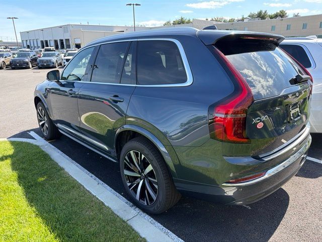 New 2026 Volvo XC90 T8 Core w/ Protection Package Premier AWD/4WD image 4