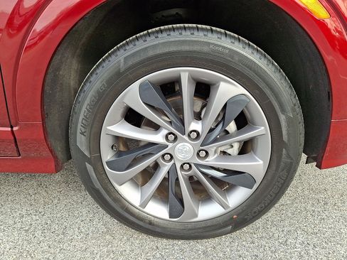 Used 2023 Buick Encore GX Select w/ Sport Touring Package image 9