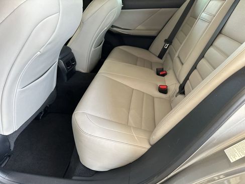Used 2015 Lexus IS 250 w/ F-Sport Package RWD image 31
