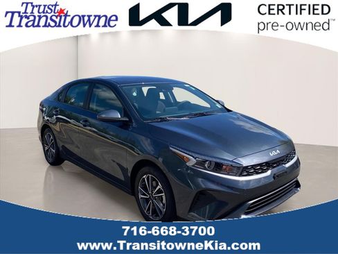 Certified 2023 Kia Forte LXS FWD image 1