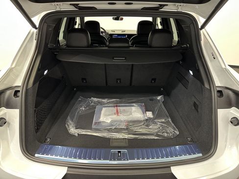 New 2026 Porsche Cayenne image 37