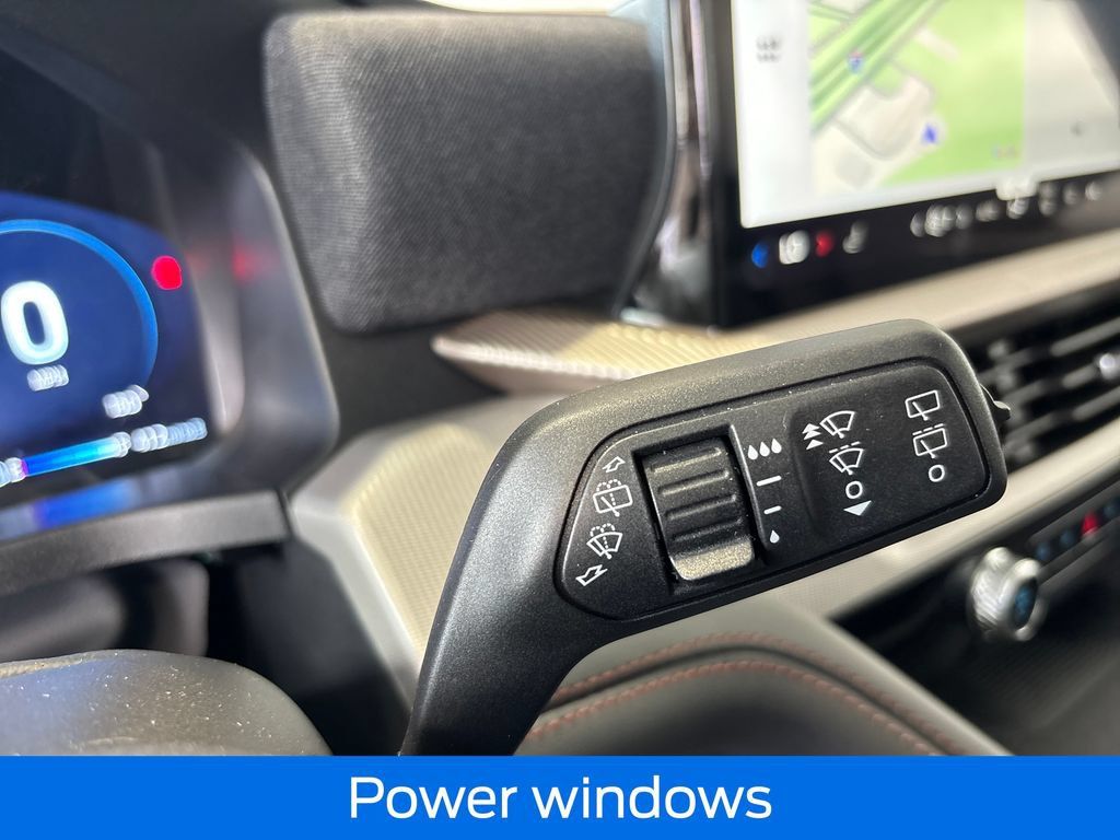 New 2026 Ford Explorer Active RWD image 20