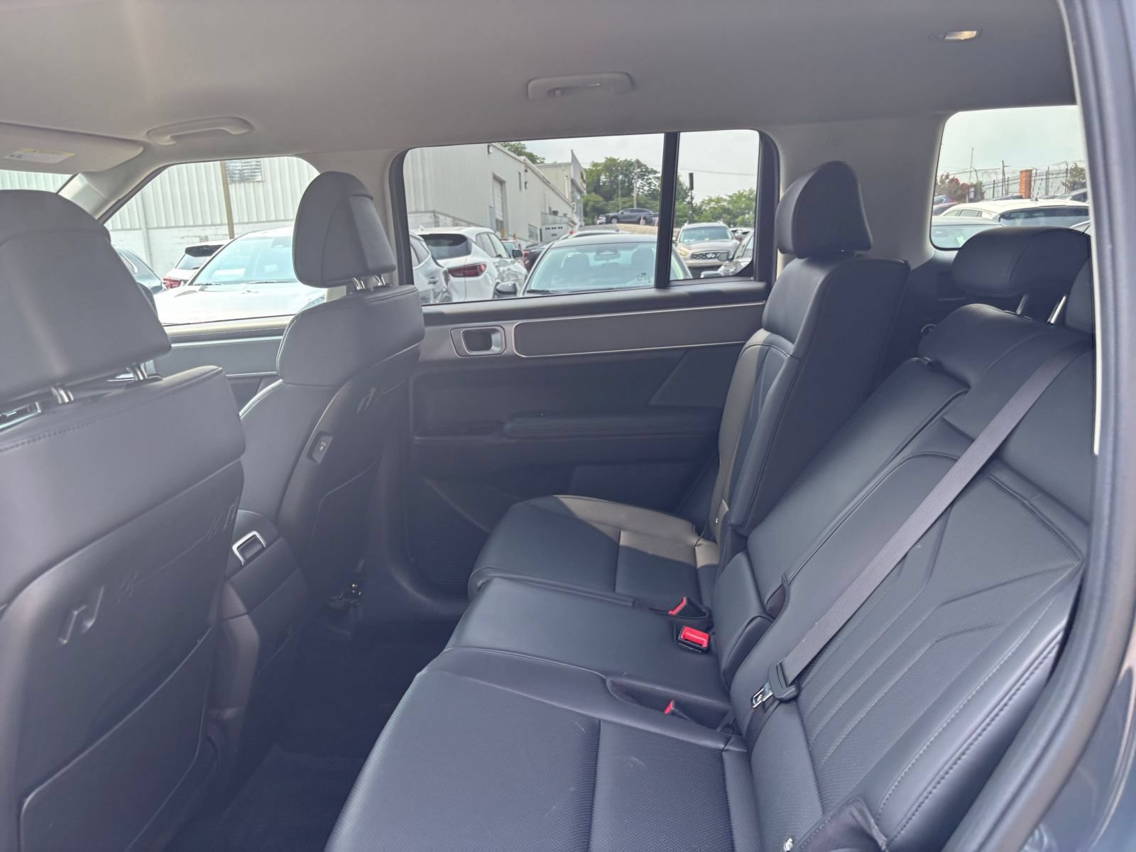 Used 2026 Hyundai Santa Fe SEL FWD image 20
