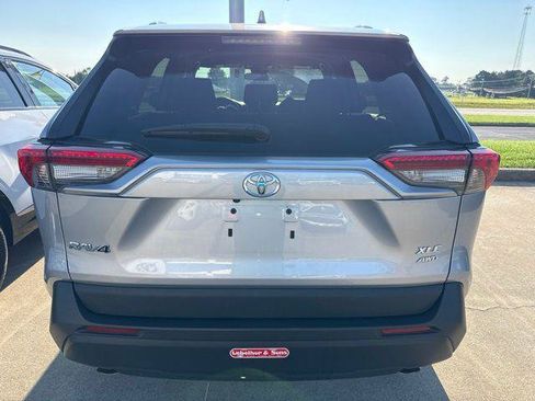 Certified 2024 Toyota RAV4 XLE AWD/4WD image 7