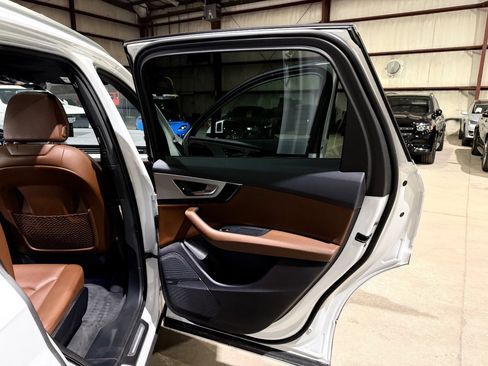 Used 2019 Audi Q7 2.0T Premium Plus AWD/4WD image 20